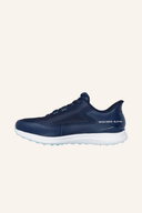 Skechers Go Golf Flight Golfschuhe in schwarzem Design mit rutschfester Sohle für Damen, hochwertiges Golfzubehör.