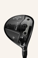 Callaway Elyte Ti Fairwayholz mit holziger Oberfläche und geschwungener Form, ideal für präzise Schläge auf dem Fairway