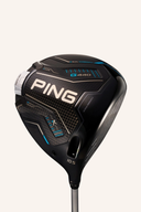 Callaway ELYTE Hybrid Golfclub, modernes Design, mit Schlägerkopf und Griff sichtbar, für vielseitiges Spiel.