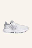 Adidas S2G SL 23 Golfschuhe aus schwarzem Leder mit weißen Details, mit Schnürung und rutschfester Sohle.