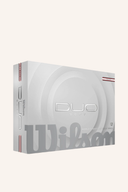 Wilson DUO Soft Bälle, weiche Tennisbälle, in gelber Farbe, mit glatter Oberfläche, für Training und Spiel, in der Hand gehalten.