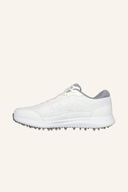 Skechers Max Fairway 4 Golfschuhe in dunklem Design, mit rutschfester Sohle und bequemem Schnitt für Golfspieler.