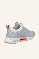 Ecco Biom C4 Golfschuhe aus Leder mit schwarzer Schnürung und grünem Akzent, ideal für sportliches Golfspiel.
