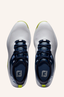 Footjoy Pro Lite 2024 Golfschuhe aus schwarzem Leder mit weißen Akzenten, Profilsohle und Schnürung für optimalen Halt.