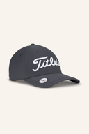 Titleist Players Performance Ball Marker Kappe, schwarze Golfkappe mit Titelist-Logo, atmungsaktiv und bequem für Golfer.