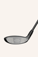 Callaway REVA RISE 2025 Fairway Holz, modernes Golfschläger mit schwarzer Schlägerkopfgestaltung, Blick auf den Schlägerkopf und Griff.