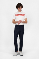 Lange Golfhose von J. Lindeberg, Vent Golf Pant, in sportlichem Design mit atmungsaktivem Material für Golfspieler.