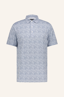 Weißes Flock-Print Polo-Shirt von Jack Nicklaus, T-Shirt mit Kragen und Logo-Design, auf einem weißen Hintergrund.