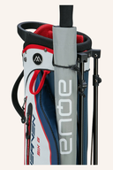 Einzelnes Big Max HEAVEN Six G Eisen für Golfschläger, schwarz mit weißen Akzenten, liegend auf einer weißen Oberfläche