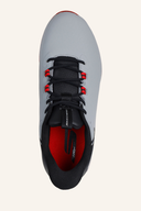Skechers Elite 6 Golfschuhe in Schwarz mit weißen Akzenten, atmungsaktives Obermaterial und rutschfester Sohle.