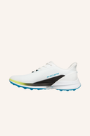 Skechers Pure SI Golfschuhe in dunklem Design, seitliche Profilansicht mit flexibler Sohle und sportlichem Look