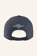 Callaway Stitch Magnet Cap, graue Kappe mit gesticktem Callaway-Logo und Magnetverschluss, sportliches Design für Golf und Freizeit