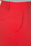 Alberto Earnie WR Revolutional Golfshorts, kurze Hosen aus atmungsaktivem Material mit sportlichem Design.