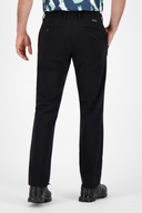 Alberto Rookie WR Revolutional Lange Hose in Schwarz, bequeme Sporthose mit elastischem Bund und schmaler Passform.
