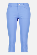 Lange Mona-C Capri Hose von Alberto, bequeme Damenhose in schwarzer Farbe, aus weichem Stoff, modischer Schnitt.