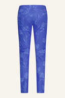 Blaue JANA Flower Jersey Hose von Alberto, lange Hose mit Blumenmuster, bequemer Stoff, sichtbarer Bund und Beinabschluss