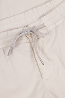 Lange CLARA Hose von Alberto, elegante schwarze Damenhose aus weichem Stoff, sitzt bequem und hat einen klassischen Schnitt.