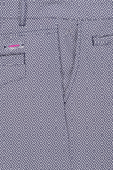 Kurze Hosen von Alberto, AUDREY-K Revolutional Print Shorts mit buntem, auffälligem Druck auf weichem Stoff.