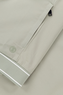 Bogner Mahdi Weste aus hochwertigem Material, in elegantem Design mit Knopfleiste und Brusttasche, für einen stilvollen Look.