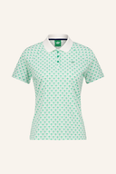 Adidas All Over Trefoil Polo T-Shirt in grüner Farbe mit Trefoil-Print, kurzer Kragen und Knopfleiste, lässiger Fit.