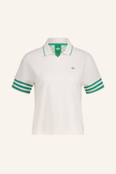 Rotes Adidas 3-Stripes Poloshirt aus Baumwolle mit Kragen und Knopfleiste, sportliches Design, Front mit Adidas Logo.