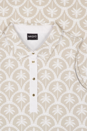 Bunt bedrucktes Polo Print Kleid von MDC Sportwear, bequemes Damenkleid mit sportlichem Design und kurzen Ärmeln.