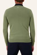 J. Lindeberg Lymann gestrickter Pullover, braunes Knitwear mit Rundhalsausschnitt und feiner Struktur, bequemes Damenoberteil