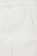 J. Lindeberg Eloy Golfshorts, kurze Hosen, aus atmungsaktivem Stoff, in neutraler Farbe, perfekt für Golf und Freizeit.