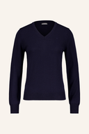 Weicher J. Lindeberg Amaya gestrickter Pullover, langärmlig, in gedecktem Farbton, aus feiner Wolle für Damen.