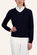 Hellgrauer J. Lindeberg Amaya gestrickter Pullover aus Wolle, mit feinen Strickmustern und Rundhalsausschnitt.