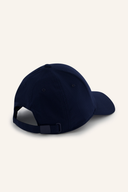 J. Lindeberg Caden Cap, stilvolle Kappe aus Baumwolle mit Logo-Design, ideal für casual Looks und Sonnenschutz.