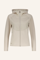 Allos Hybrid Jacke von Daily Sports, strapazierfähige Outdoor-Jacke mit wasserdichtem Material und sportlichem Design, Vorderansicht