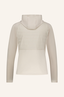 Allos Hybrid Jacke von Daily Sports, sportliche Jacke mit atmungsaktivem Material und modernem Design, frontal sichtbar.