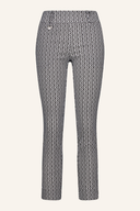 Lange Hose von Daily Sports, Magic Motif High Water Hose, mit modernem Design und bequemer Passform, auf einem weißen Hintergrund.