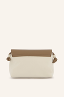 Rote Daily Sports Flap Bag Umhängetasche aus Sonstige Taschen mit Klappe und verstellbarem Schultergurt, Nahaufnahme