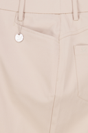 Lange Hose von Daily Sports, Lyric V2 Ankle Hose, in dunklem Stoff mit elastischem Bund und schmaler Passform.