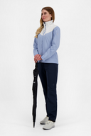 Leichte, wasserdichte Cloud Regenjacke von Cross Sportswear mit verstellbarem Kapuze und atmungsaktivem Material, ideal für Regenwetter.