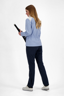 Damen-Cloud Regenjacke von Cross Sportswear, wasserabweisende Jacke mit Kapuze, atmungsaktiv und ideal für regnerisches Wetter.