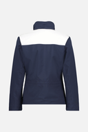 Leichte, wasserdichte Cloud Regenjacke von Cross Sportswear, ideal für regnerische Tage, mit atmungsaktivem Material.