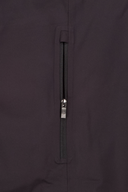 Dunkelblaue 2,5L Golfjacke von Peak Performance, wasserdichter Regenanzug, mit Kapuze und atmungsaktivem Material.