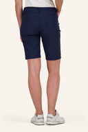 Chervo Giarin Bermuda Hose in leichter Baumwolle, bequem sitzende Shorts, sommerlich und stilvoll für Damen.