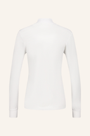 Chervo Tristana Turtleneck Pullover in warm, beiger Farbe, mit weichem Strickmuster und hohen Kragen, bequemes Damenoberteil