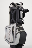 Großes, schwarzes Big Max Aqua Eight G Standbag mit mehreren Fächern und Schultergurt, für Golfschläger und Zubehör.