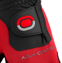 Golfhandschuhe von Zoom mit aqua-control-Technologie, verstellbarer Klettverschluss und atmungsaktivem Material.
