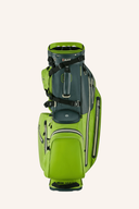 Großer, moderner Big Max AQUA Hybrid 4 Hybrid-Trolley mit Frontdruck, ideal für Reisen und Golf.