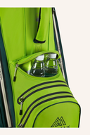 Großer Aqua Style 4 Cartbag von Big Max mit Kühlerprint, wasserfester Golfwagen-Tasche mit mehreren Fächern und Tragegriffen.