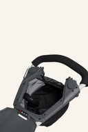 Manueller Golftrolley Big Max Autofold X in Grau und Dunkelgrau, seitliche Perspektive