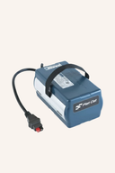 Batterie Li-Fe 8.0 Ah von Flat Cat, Trolley Zubehör, zeigt die Lithium-Eisen-Polymer-Batterie mit Kabelanschluss.