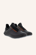 Schwarze Ecco Golf Core Golfschuhe für Herren, bequeme Golfschuhe mit stabilem Design und rutschfester Sohle.