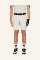J. Lindeberg Mitch Golfshorts, kurze Hosen aus leichtem Stoff mit sportlichem Design, ideal für den Golfplatz.